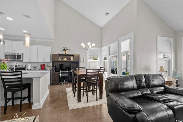 800 Lorenzo Dr., North Myrtle Beach, SC 29582