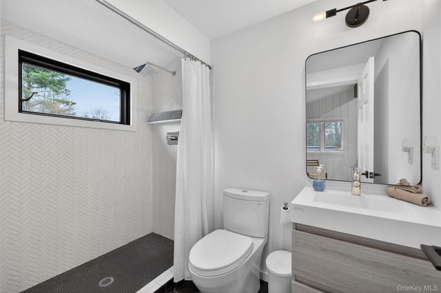 351 Gables Road, Narrowsburg, NY 12764