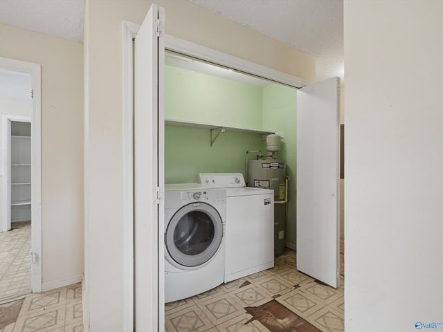 4609 Sparkman Drive NW, Huntsville, AL 35810