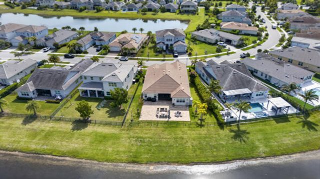 15804 Goldfinch Circle, The Acreage, FL 33470