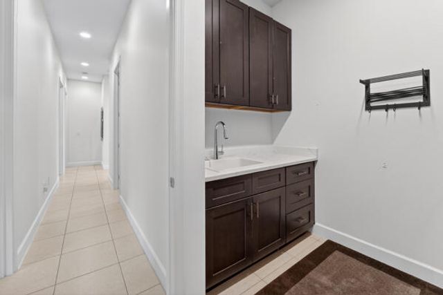 15804 Goldfinch Circle, The Acreage, FL 33470
