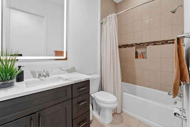 15804 Goldfinch Circle, The Acreage, FL 33470