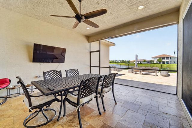15804 Goldfinch Circle, The Acreage, FL 33470