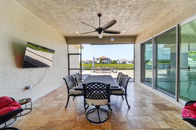 15804 Goldfinch Circle, The Acreage, FL 33470
