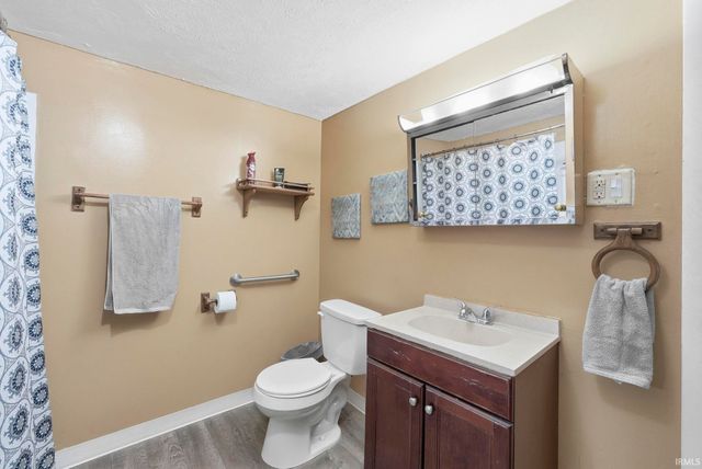 2230 Cass Street, Fort Wayne, IN 46808