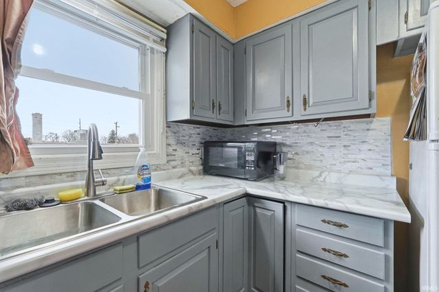 2230 Cass Street, Fort Wayne, IN 46808