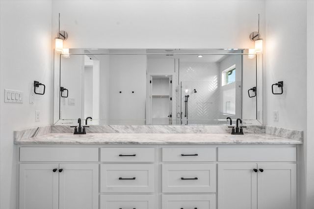 5213 Havana Drive, Mansfield, TX 76063