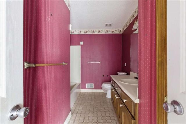 3197 Spring Lake Drive, Conyers, GA 30013