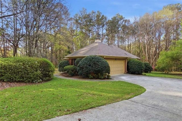 3197 Spring Lake Drive, Conyers, GA 30013