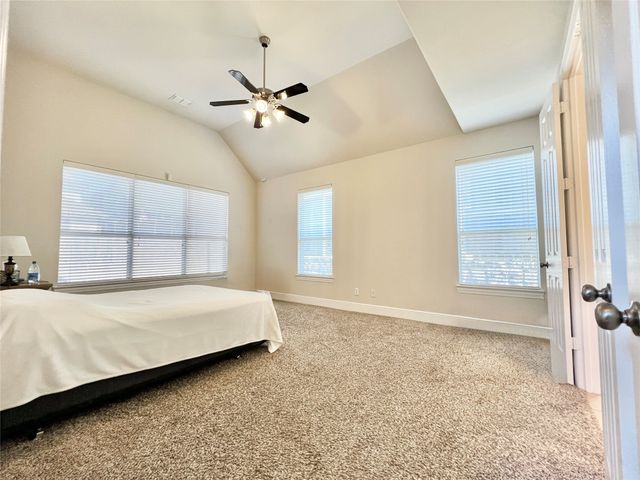 10404 OFFSHORE Drive, Irving, TX 75063