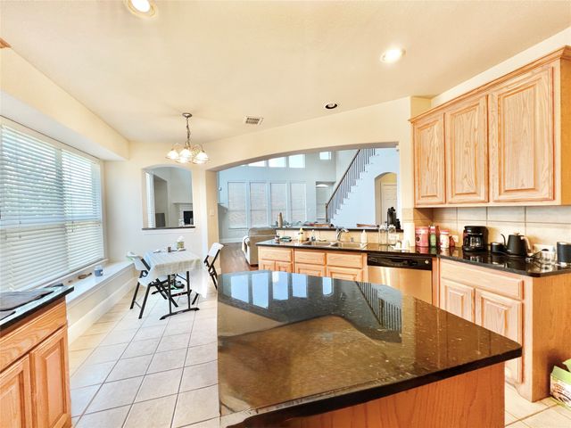 10404 OFFSHORE Drive, Irving, TX 75063