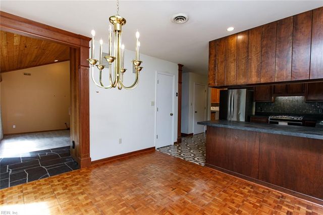 210 Walden DR, Yorktown, VA 23692