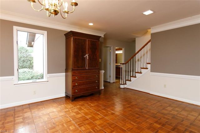 210 Walden DR, Yorktown, VA 23692