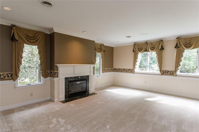 210 Walden DR, Yorktown, VA 23692