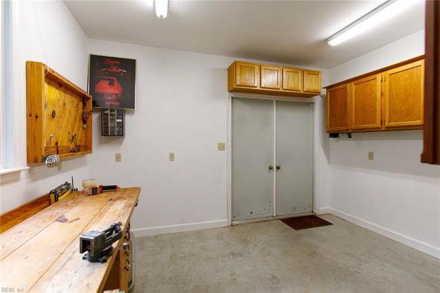 210 Walden DR, Yorktown, VA 23692