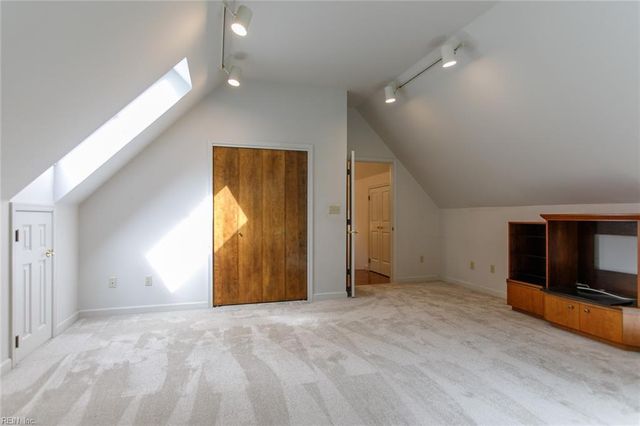 210 Walden DR, Yorktown, VA 23692