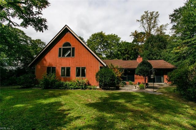 210 Walden DR, Yorktown, VA 23692