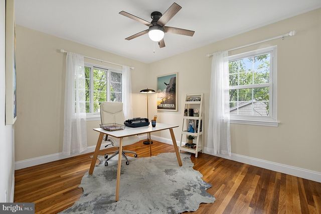 8709 WATERFORD RD, Alexandria, VA 22308