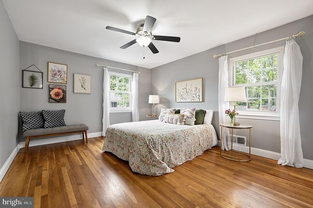 8709 WATERFORD RD, Alexandria, VA 22308
