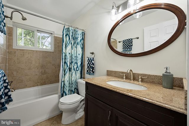 8709 WATERFORD RD, Alexandria, VA 22308