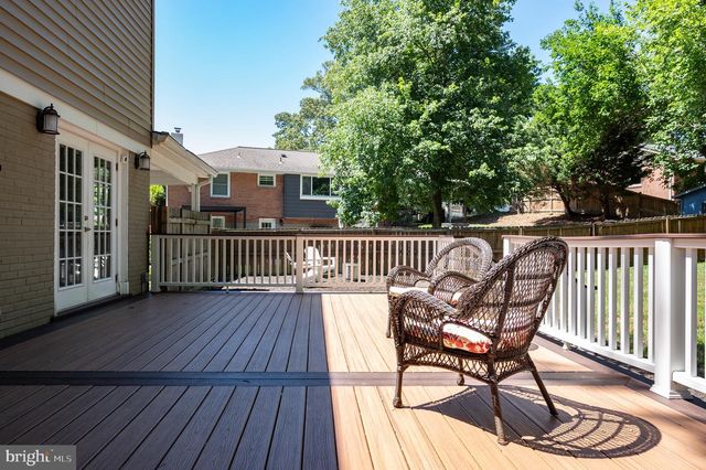8709 WATERFORD RD, Alexandria, VA 22308