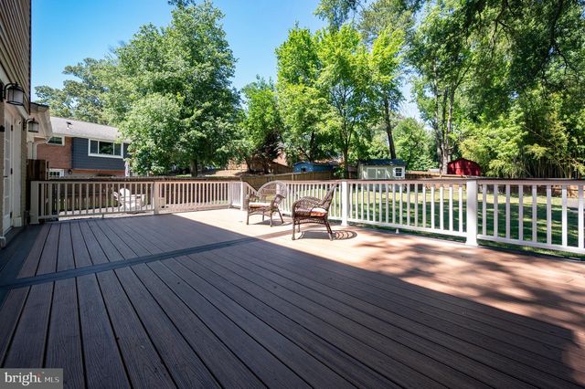 8709 WATERFORD RD, Alexandria, VA 22308