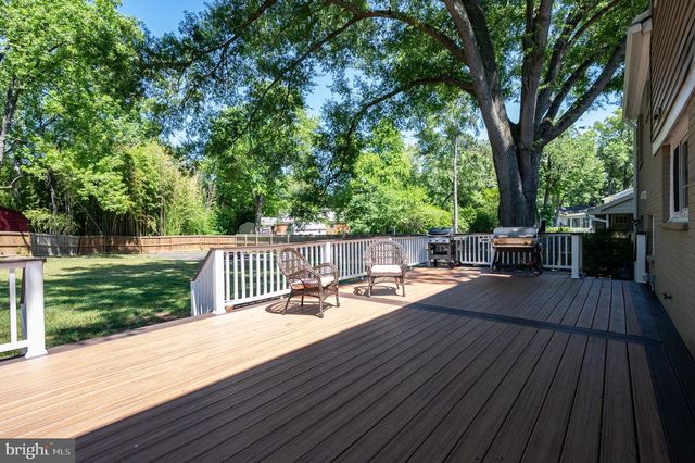 8709 WATERFORD RD, Alexandria, VA 22308