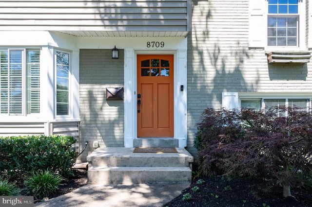 8709 WATERFORD RD, Alexandria, VA 22308