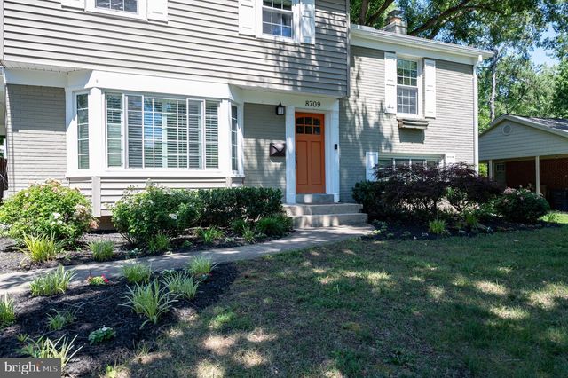 8709 WATERFORD RD, Alexandria, VA 22308