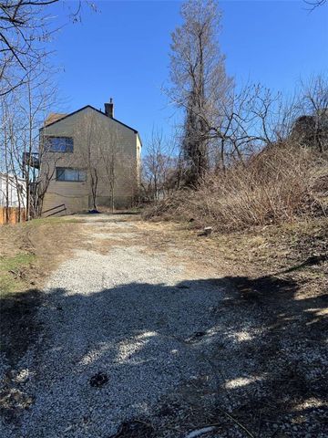 2604 Burham St, South Side, PA 15203