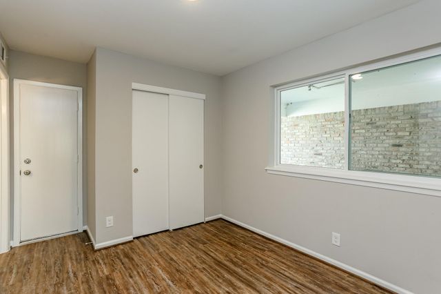 4040 San Felipe Street 270, Houston, TX 77027