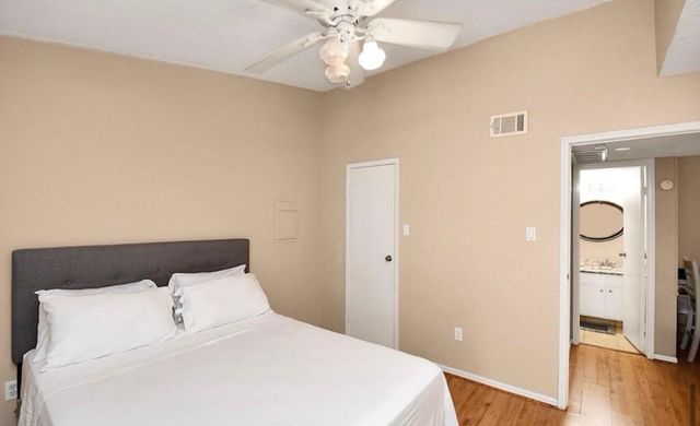 3770 Lovers Wood Lane 606, Houston, TX 77014