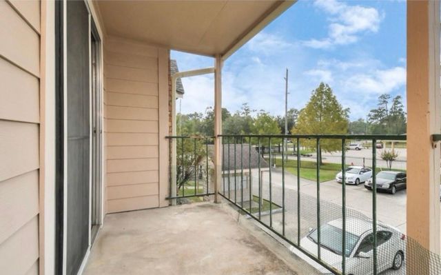 3770 Lovers Wood Lane 606, Houston, TX 77014