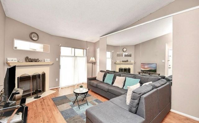 3770 Lovers Wood Lane 606, Houston, TX 77014