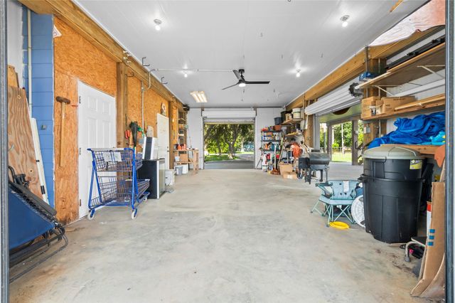 427 2nd Street, San Leon, TX 77539