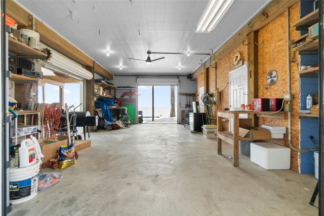 427 2nd Street, San Leon, TX 77539