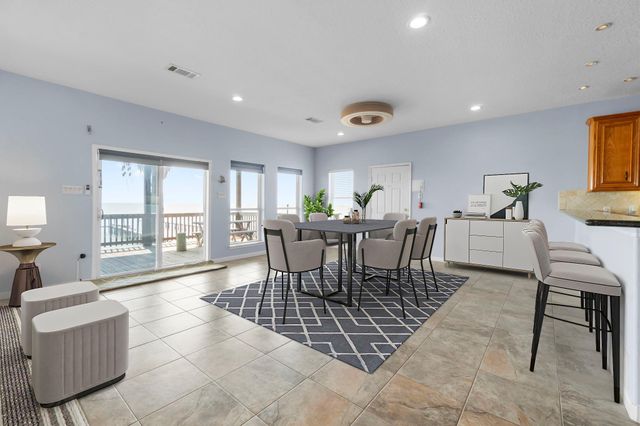 427 2nd Street, San Leon, TX 77539