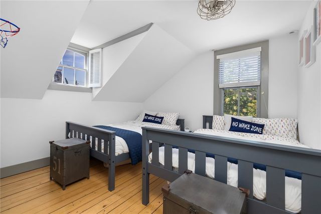 36 Second Street, Newport, RI 02840