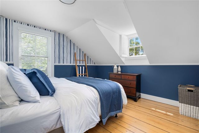 36 Second Street, Newport, RI 02840