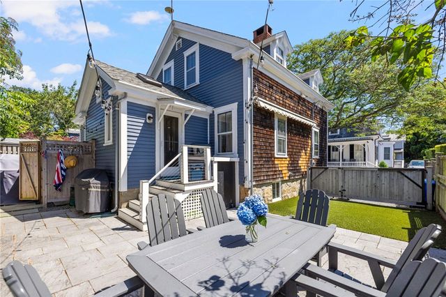 36 Second Street, Newport, RI 02840