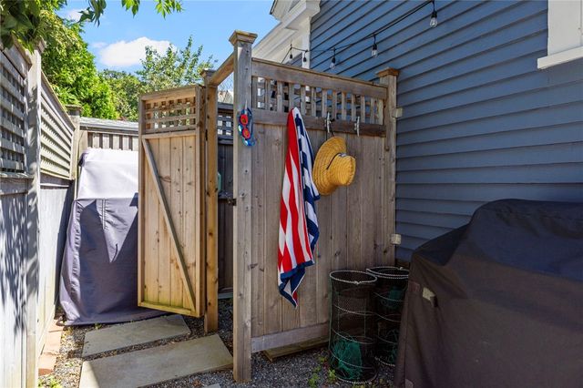 36 Second Street, Newport, RI 02840