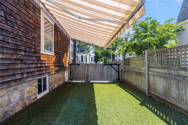 36 Second Street, Newport, RI 02840