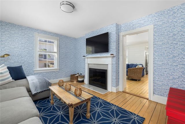 36 Second Street, Newport, RI 02840