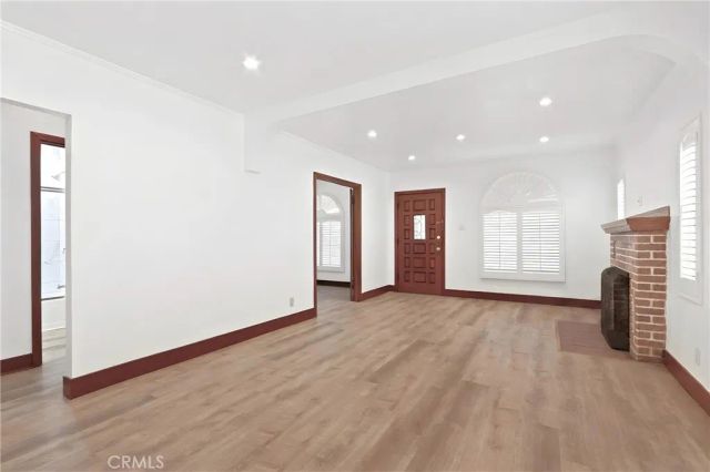 236 W Arbor Vitae Street, Inglewood, CA 90301