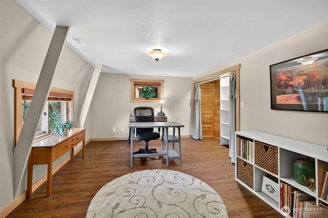 1333 W Smith Road, Ferndale, WA 98248