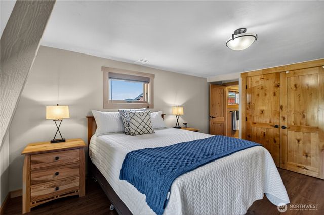 1333 W Smith Road, Ferndale, WA 98248