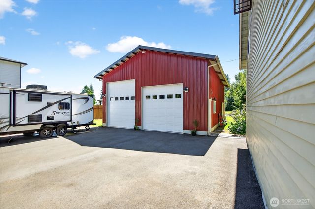 1333 W Smith Road, Ferndale, WA 98248