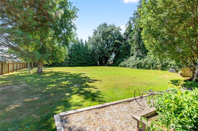 1333 W Smith Road, Ferndale, WA 98248