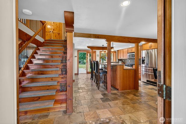 1333 W Smith Road, Ferndale, WA 98248