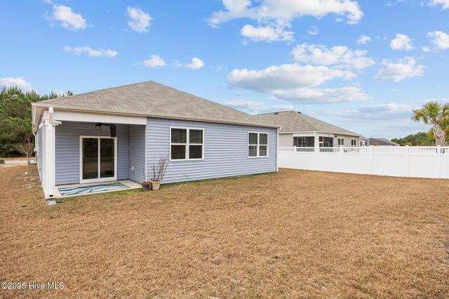 1326 Cadbury Castle Drive SE, Bolivia, NC 28422